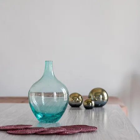 Cozy Next To Center *