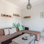Cozy Next To Center Szaloniki